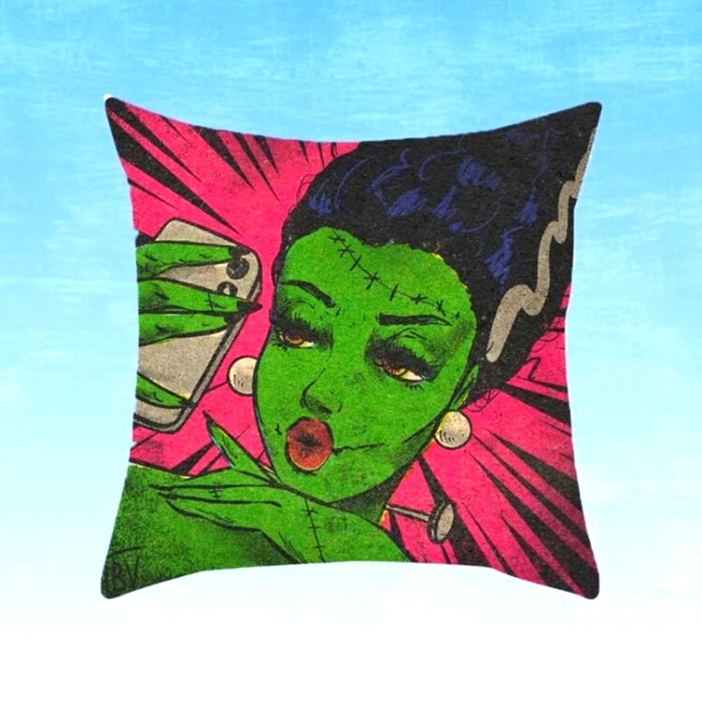 2/$10 NWOT Bride of Frankenstein pillow case